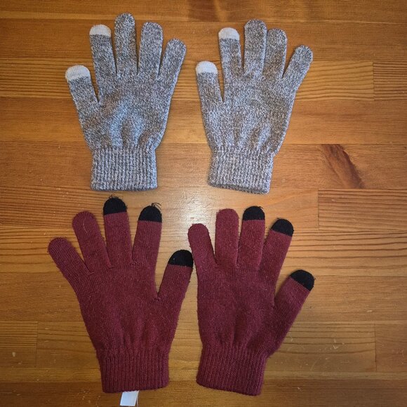 Lot of 2 pairs of thing gloves **FREE WITH PURCHASE** - Picture 1 of 3